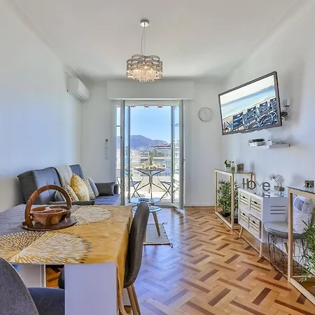Maison Bianchi - 1156 Promenade Des Apartment *